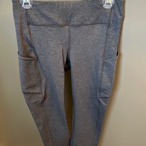 Lululemon Speed Up Crop - Sz 8 Heathered Black